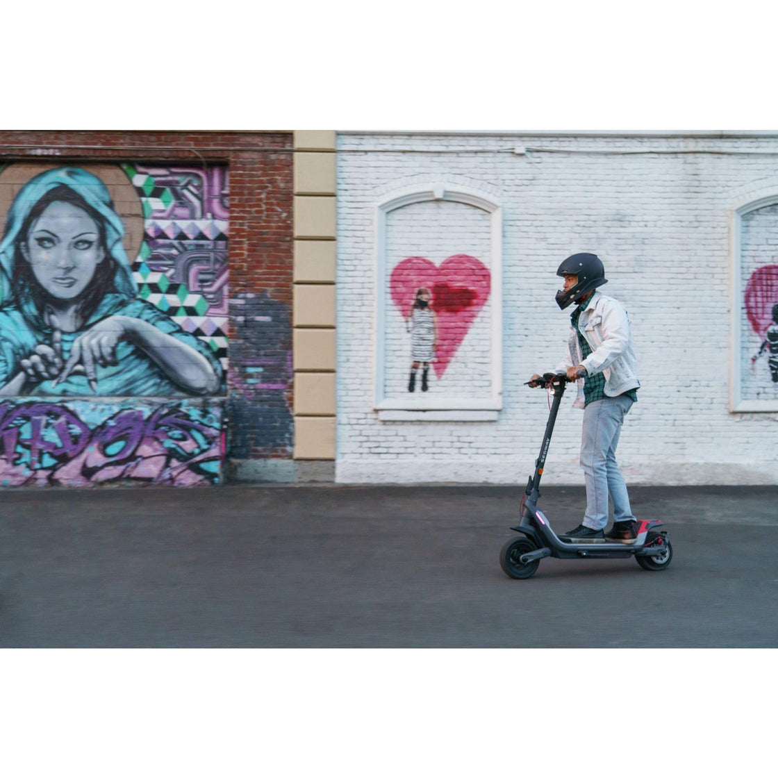 Ninebot P100SE Scooter by Segway